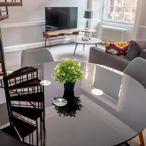 https://leevin-apartments.dublin-hotelsweb.com